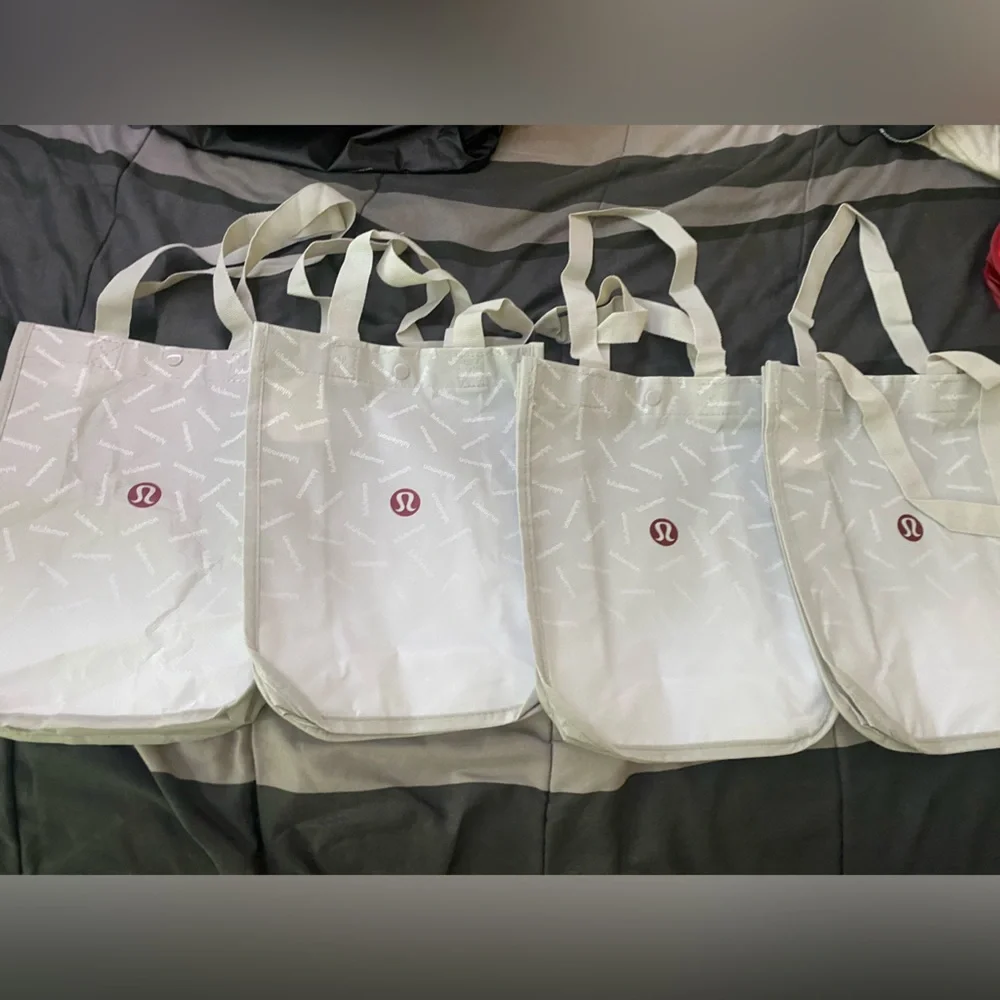 Lululemon reusable shopping bag ( new)
